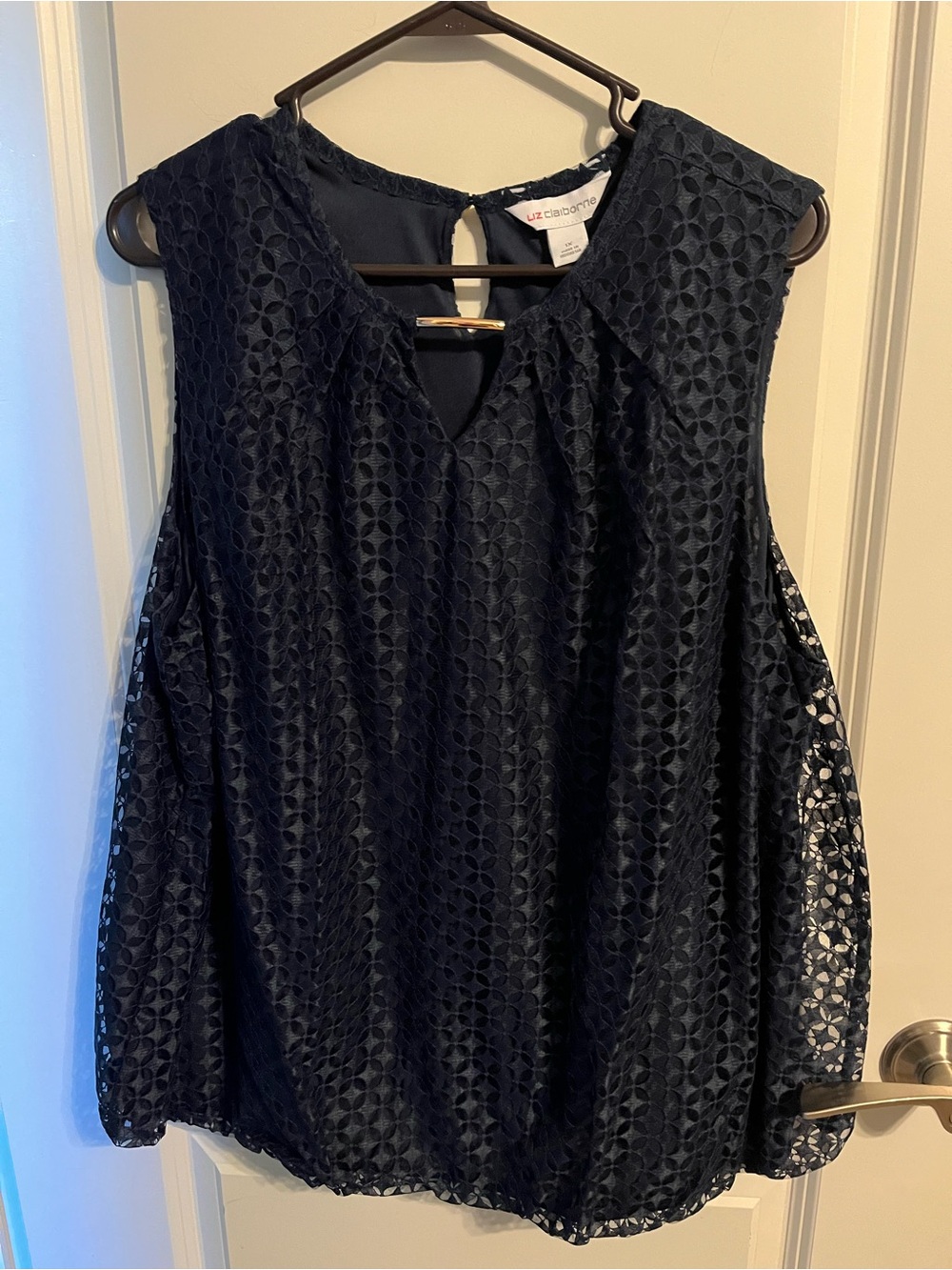 Women’s Sleeveless Dress Top